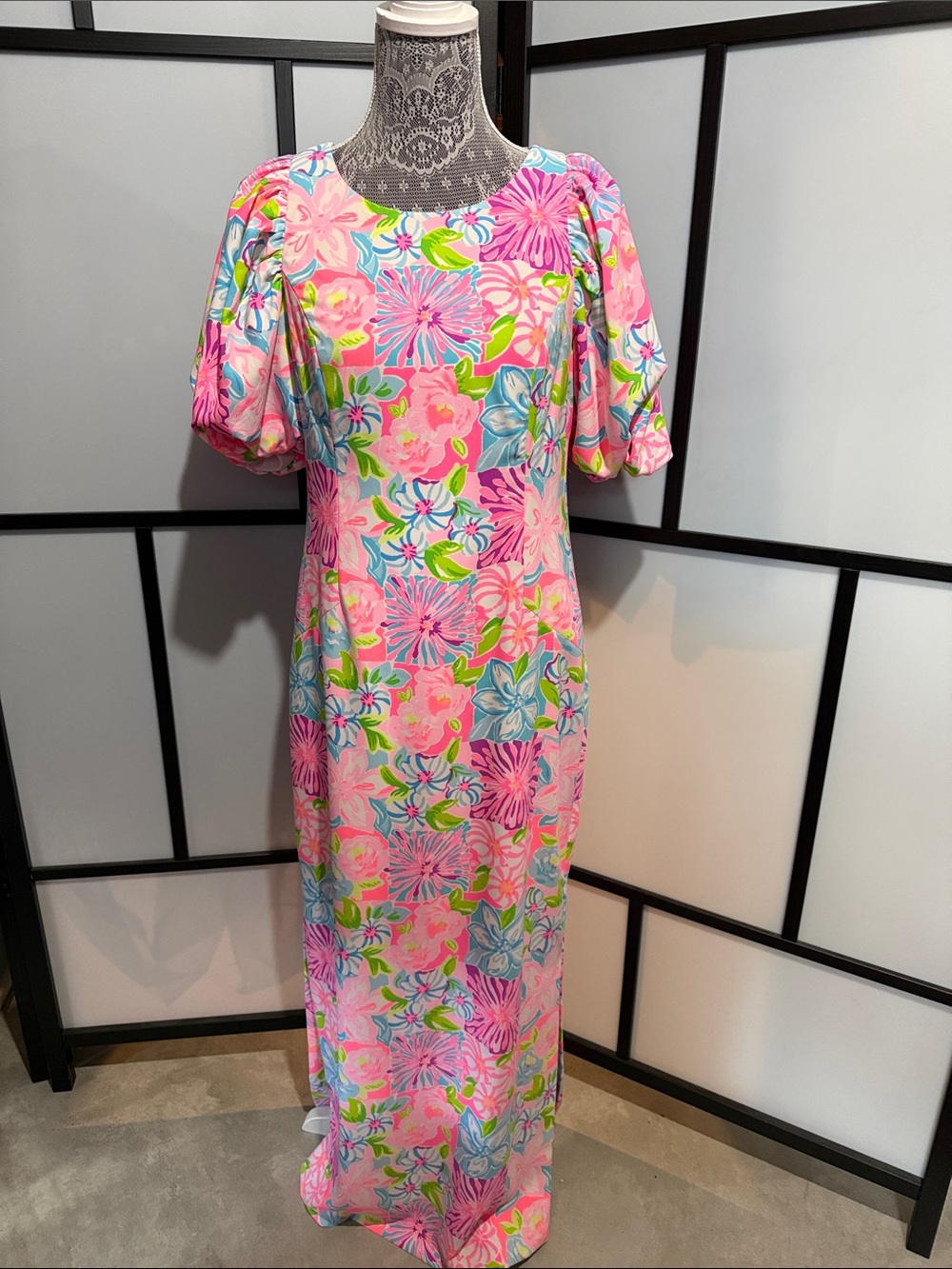 Lilly Pulitzer Pink Floral Puff-Sleeve Maxi Dress with Blue and Green Accents